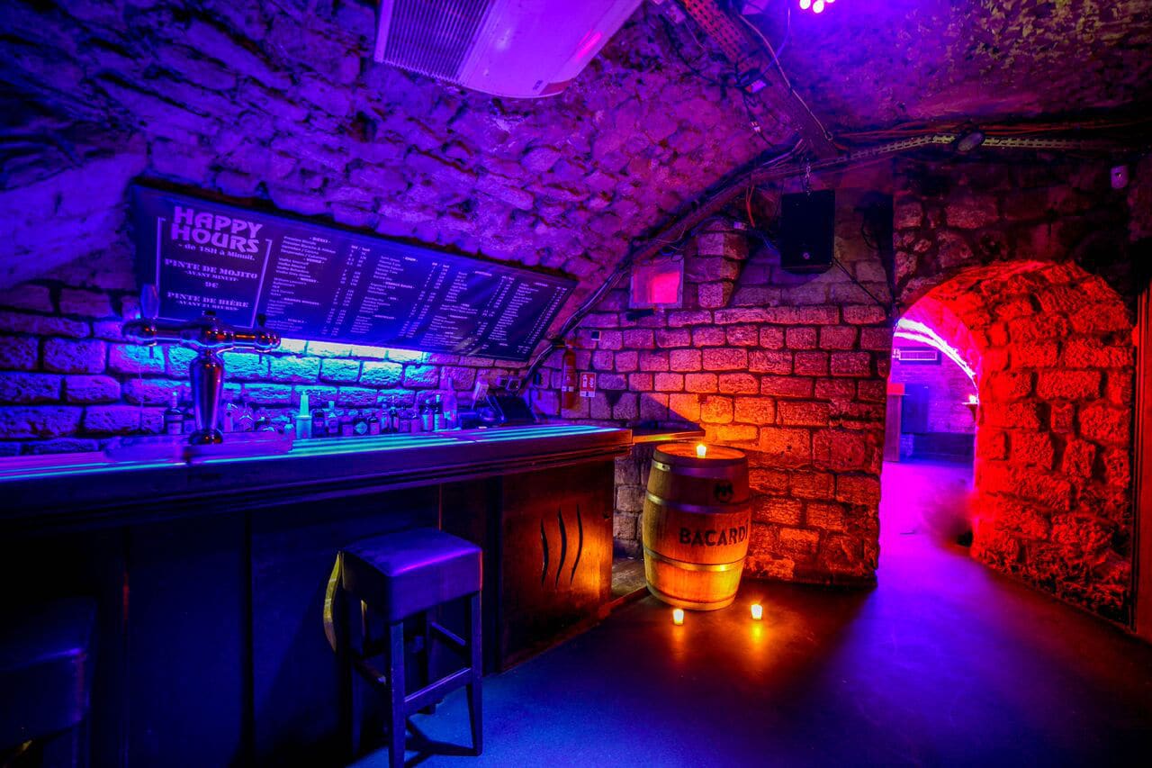 Un bar dansant pour fêter votre anniversaire Papa Wemba